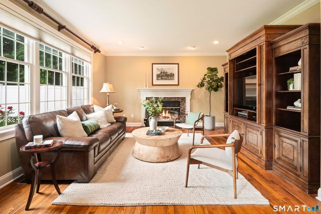 64 Douglas Road, New Canaan, CT 06840