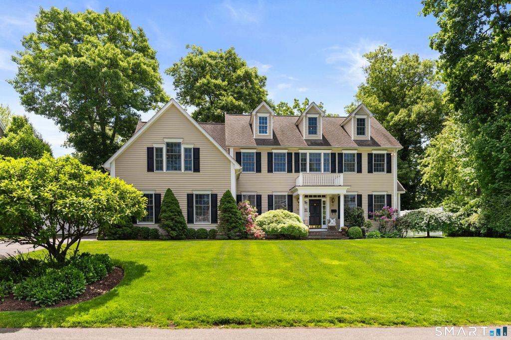64 Douglas Road, New Canaan, CT 06840