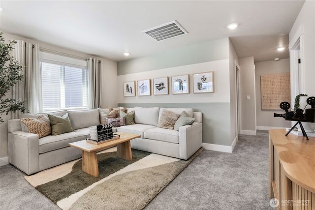 32165 Pacific Avenue SE, Black Diamond, WA 98010