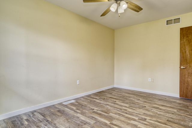 10720 N 1100 W, Demotte, IN 46310