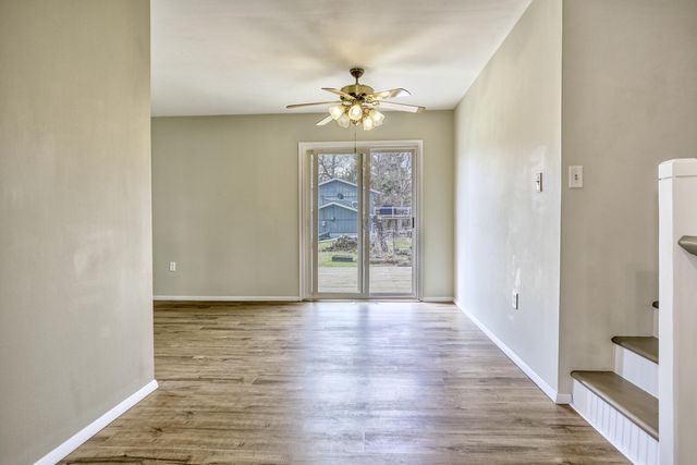 10720 N 1100 W, Demotte, IN 46310