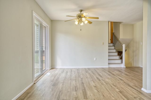 10720 N 1100 W, Demotte, IN 46310