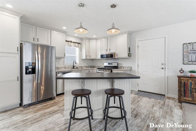 5212 E Scenic Turn Lane, Holland, MI 49423