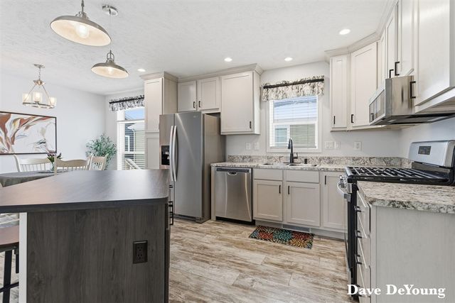 5212 E Scenic Turn Lane, Holland, MI 49423