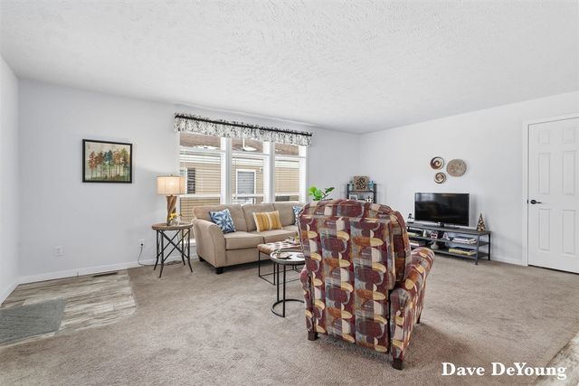 5212 E Scenic Turn Lane, Holland, MI 49423