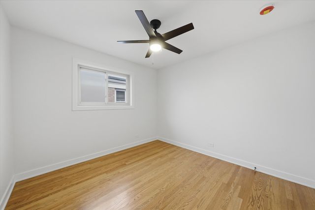 2905 W 102nd Place, Chicago, IL 60655