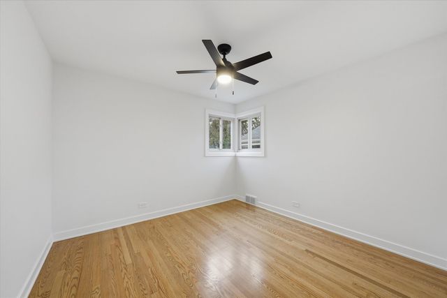 2905 W 102nd Place, Chicago, IL 60655