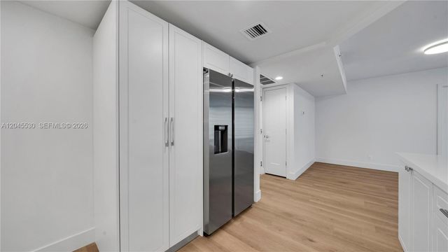 555 NE 34th Street 2704, Miami, FL 33137
