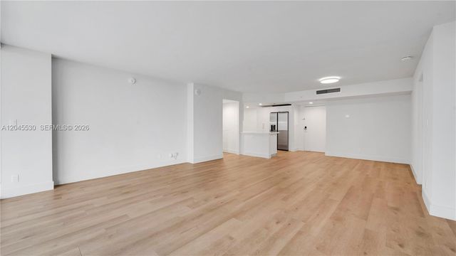 555 NE 34th Street 2704, Miami, FL 33137