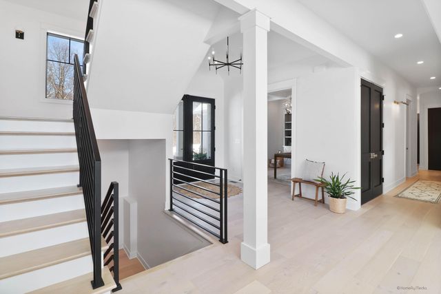 3357 Trentino Court, Valparaiso, IN 46385