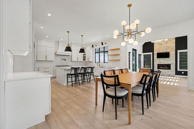 3357 Trentino Court, Valparaiso, IN 46385