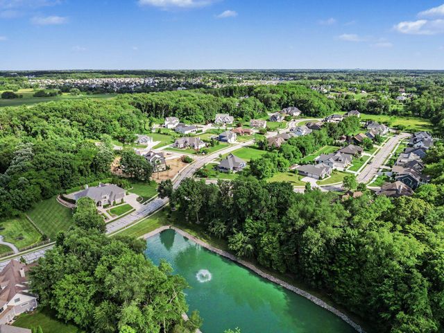 3357 Trentino Court, Valparaiso, IN 46385