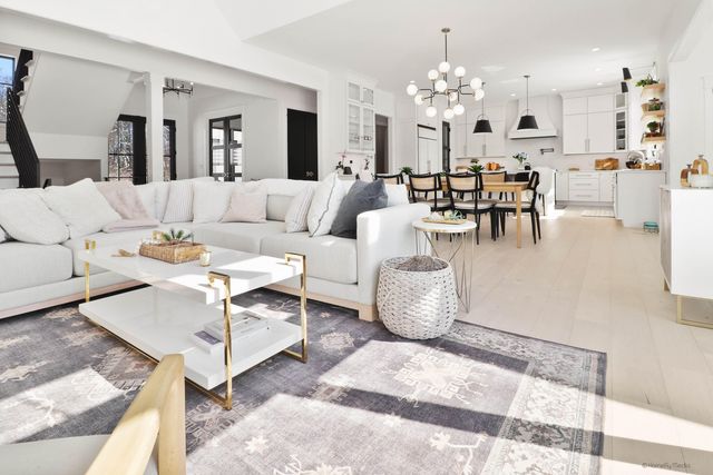 3357 Trentino Court, Valparaiso, IN 46385