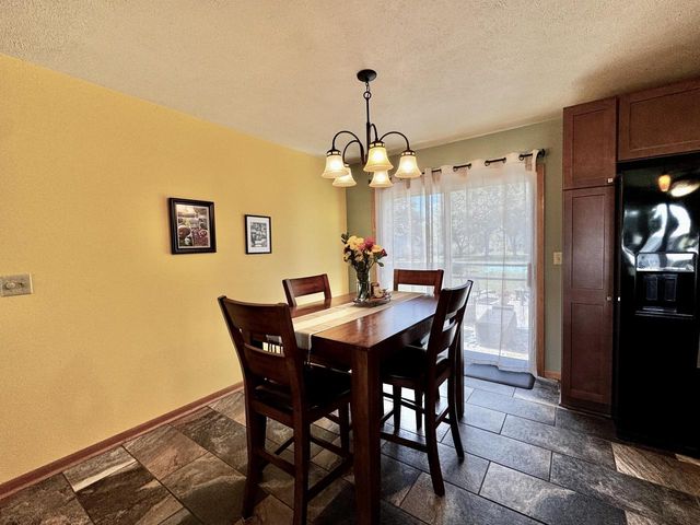 624 Brookstone WAY, Watertown, WI 53094