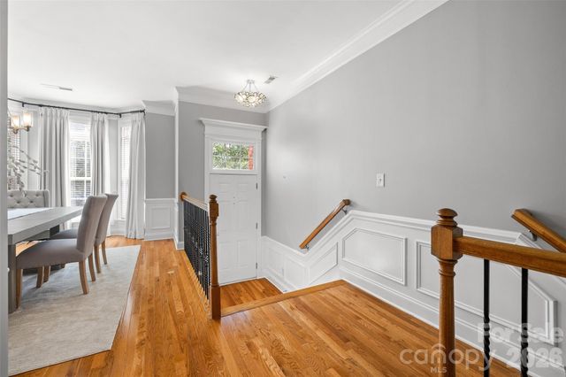 7810 Springs Village Lane, Charlotte, NC 28226