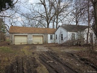 7285 Farnum Street, Romulus, MI 48174