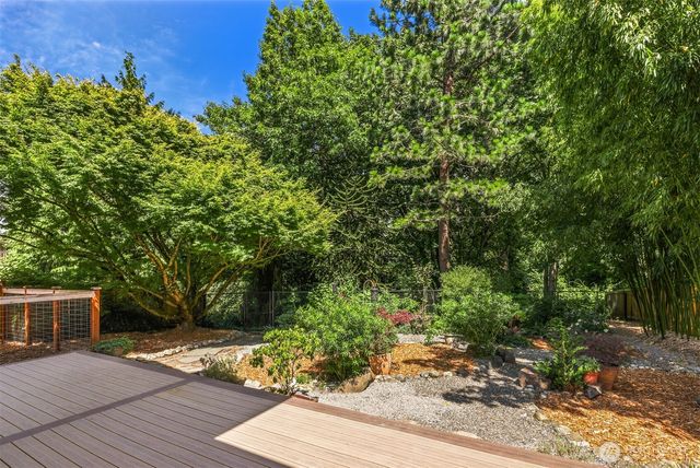 12820 87th Avenue, Kirkland, WA 98034