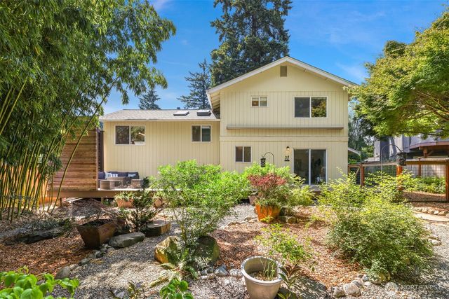 12820 87th Avenue, Kirkland, WA 98034
