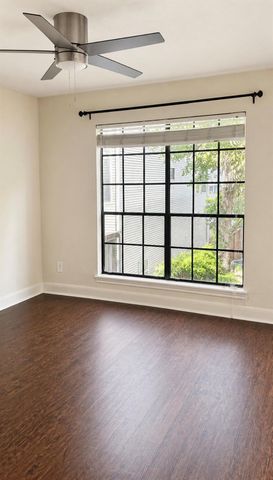 223 Asbury Street, Houston, TX 77007