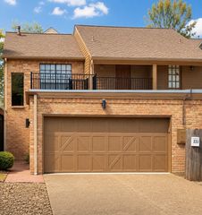 223 Asbury Street, Houston, TX 77007