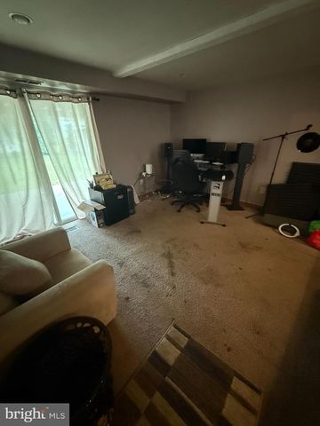 103 NIAGARA LN, Willingboro, NJ 08046