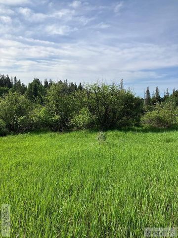 1656 Shadow Loop South, Ashton, ID 83420