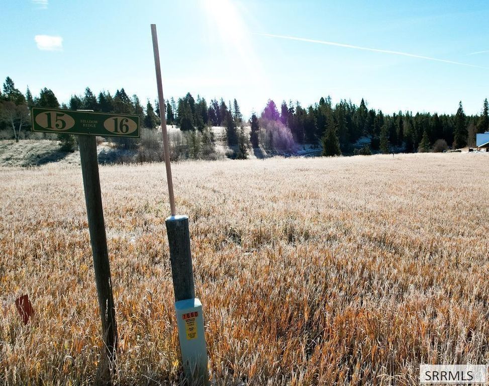 Image 12 of property listing at 1656 Shadow Loop South, Ashton, ID 83420