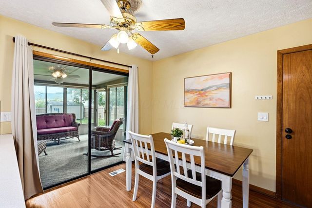 2018 Candleberry Drive, Grove City, OH 43123