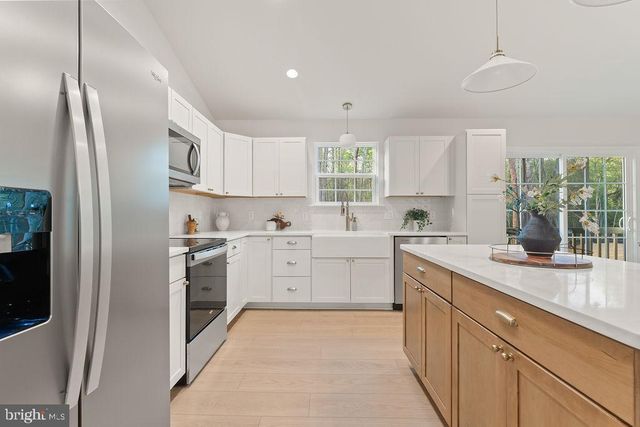 729 VAWTER CORNER RD, Louisa, VA 23093