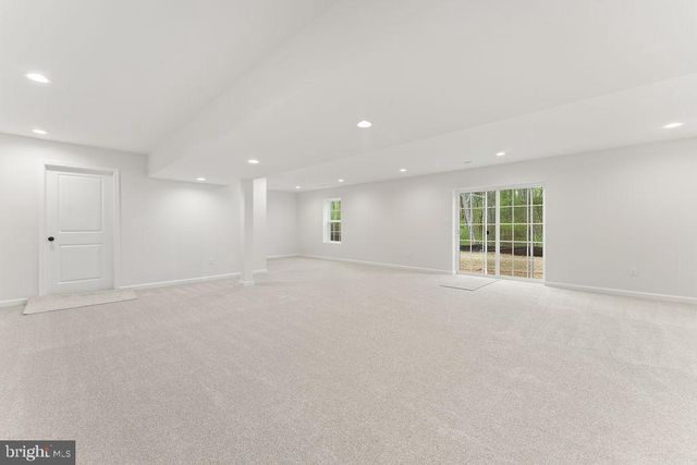 729 VAWTER CORNER RD, Louisa, VA 23093