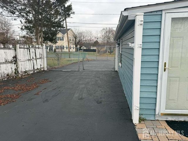 4 RACHEL Terrace, Piscataway, NJ 08854