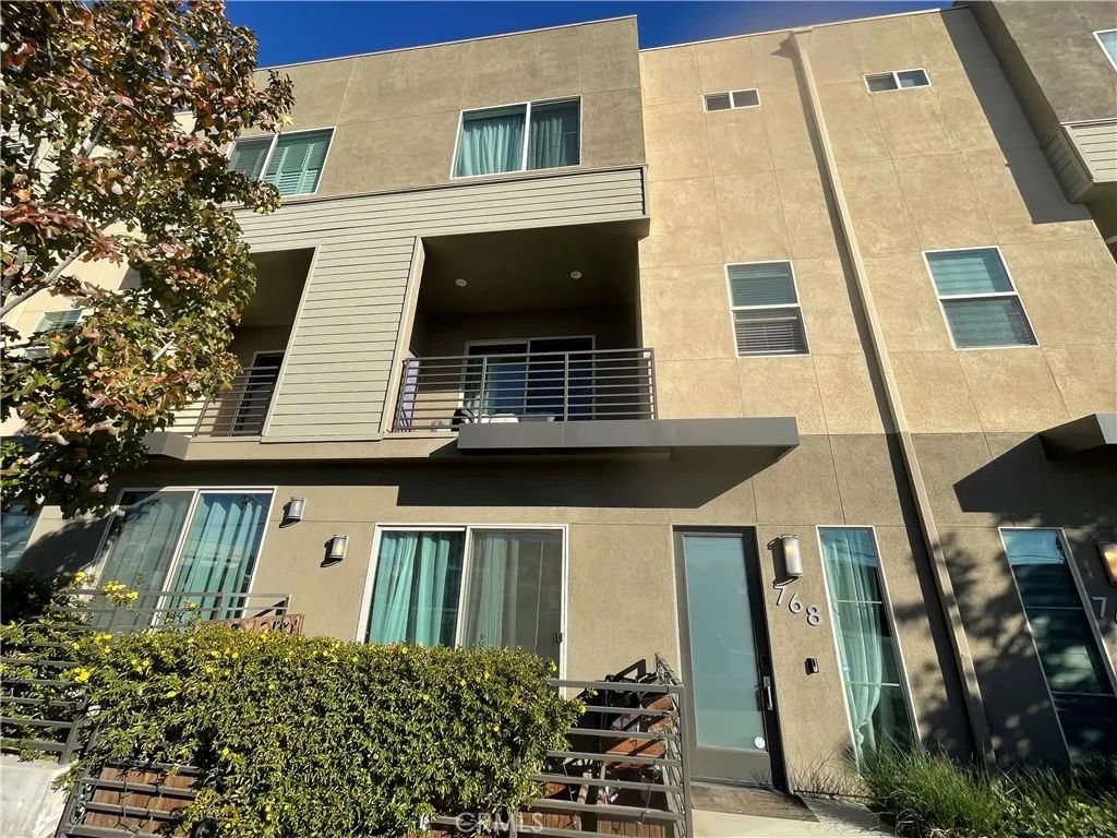768 Central, Upland, CA 91786