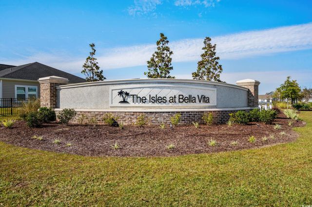 2066 Santa Maria St., Myrtle Beach, SC 29579