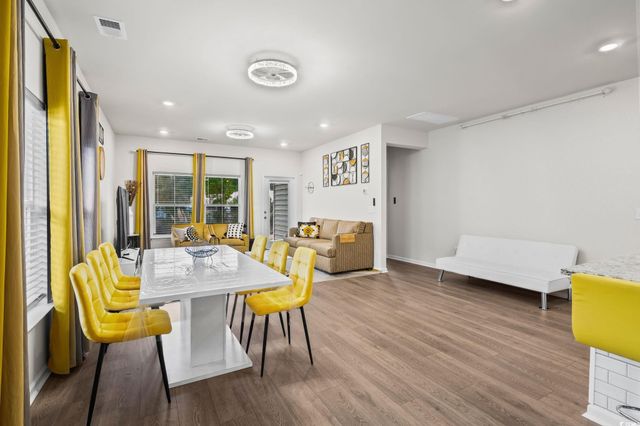 2066 Santa Maria St., Myrtle Beach, SC 29579