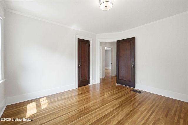 2505 Broadmeade Rd, Louisville, KY 40205