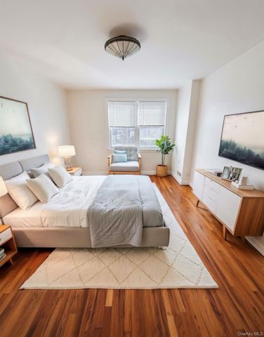 250 Huntington Avenue, Bronx, NY 10465