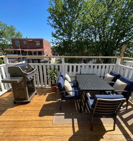 250 Huntington Avenue, Bronx, NY 10465