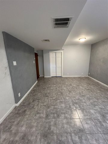250 Huntington Avenue, Bronx, NY 10465