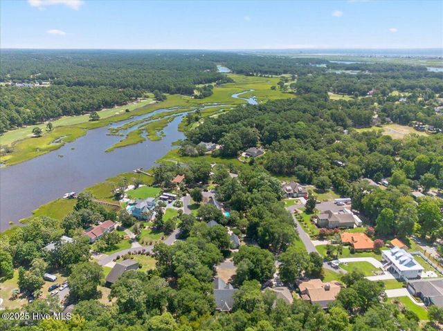 8985 Woodbine Road SW, Sunset Beach, NC 28468