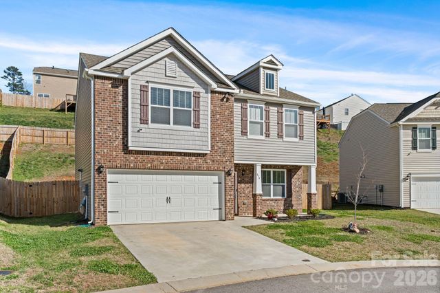 814 Monterey Court, Asheville, NC 28806