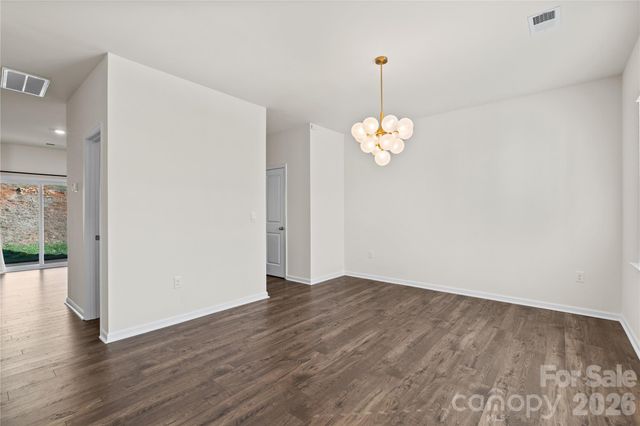 814 Monterey Court, Asheville, NC 28806