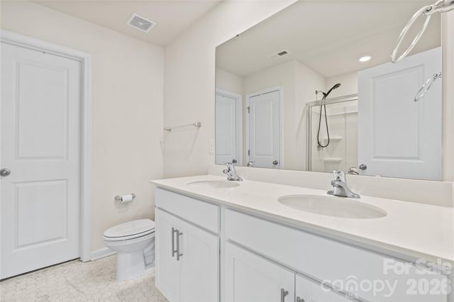 814 Monterey Court, Asheville, NC 28806