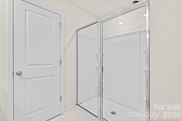 814 Monterey Court, Asheville, NC 28806