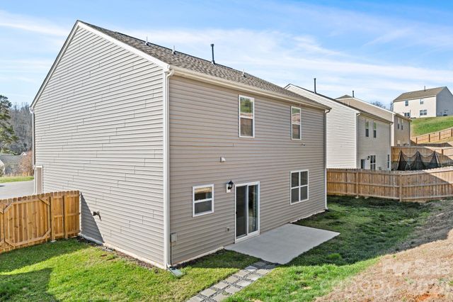 814 Monterey Court, Asheville, NC 28806