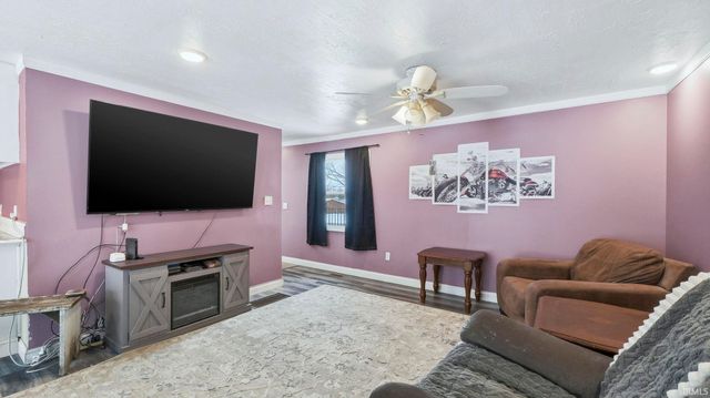 70857 Tecumseh Drive, Nappanee, IN 46550