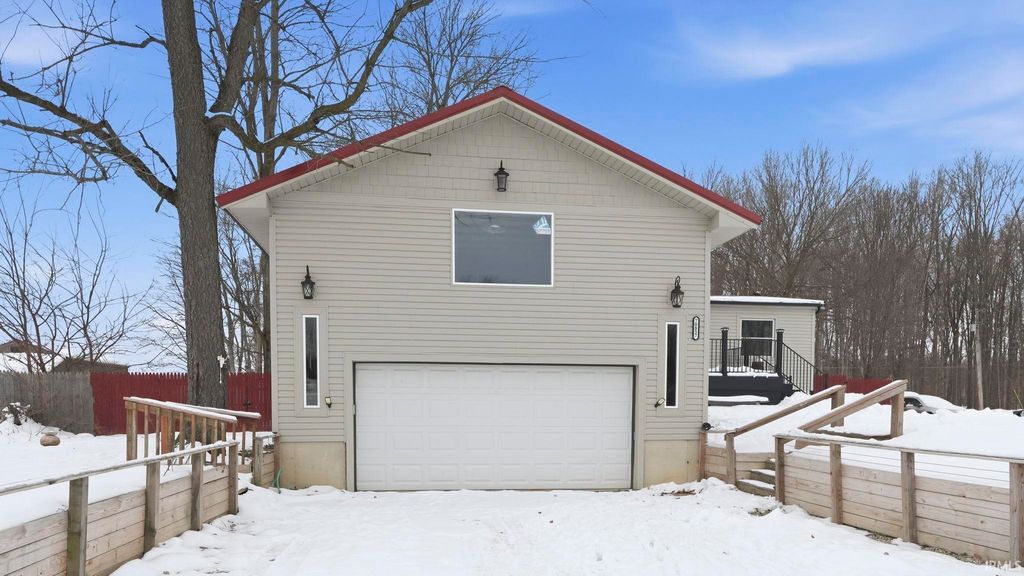 70857 Tecumseh Drive, Nappanee, IN 46550
