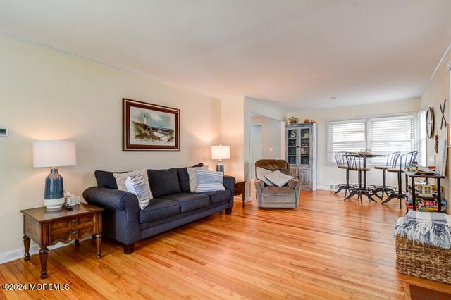 419 Jersey Avenue, Spring Lake, NJ 07762