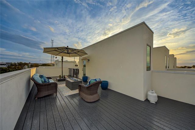 323 15TH STREET N, St Petersburg, FL 33705