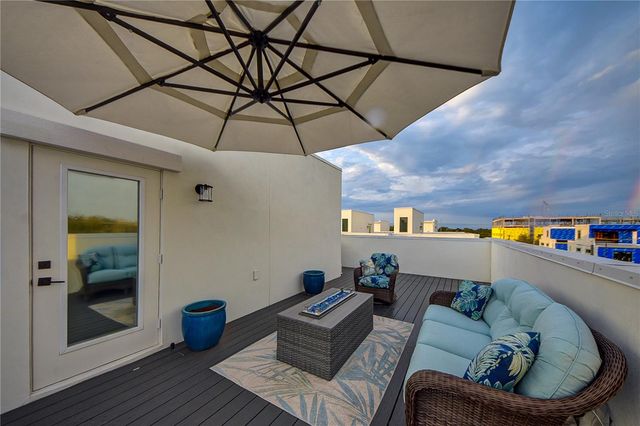 323 15TH STREET N, St Petersburg, FL 33705