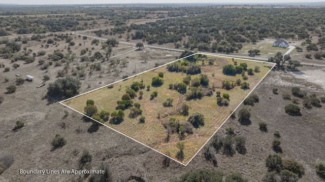 121 Gilmore Court, Lipan, TX 76462